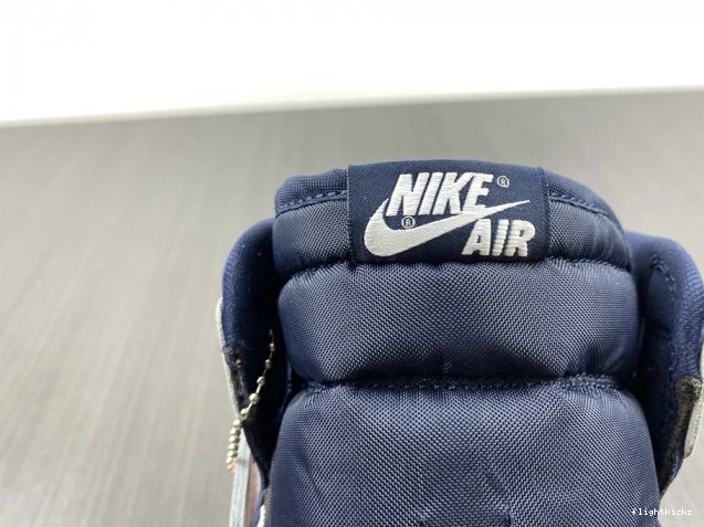 1 Atmosphere Jordan OG Air High DD9335-641 0717